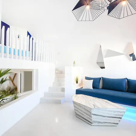 Blue White Villa Monolithos (Santorini)